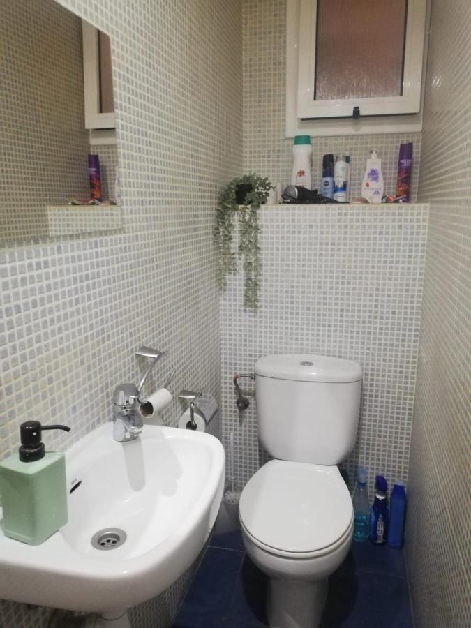 Habitacion Doble En Eixample Барселона Экстерьер фото